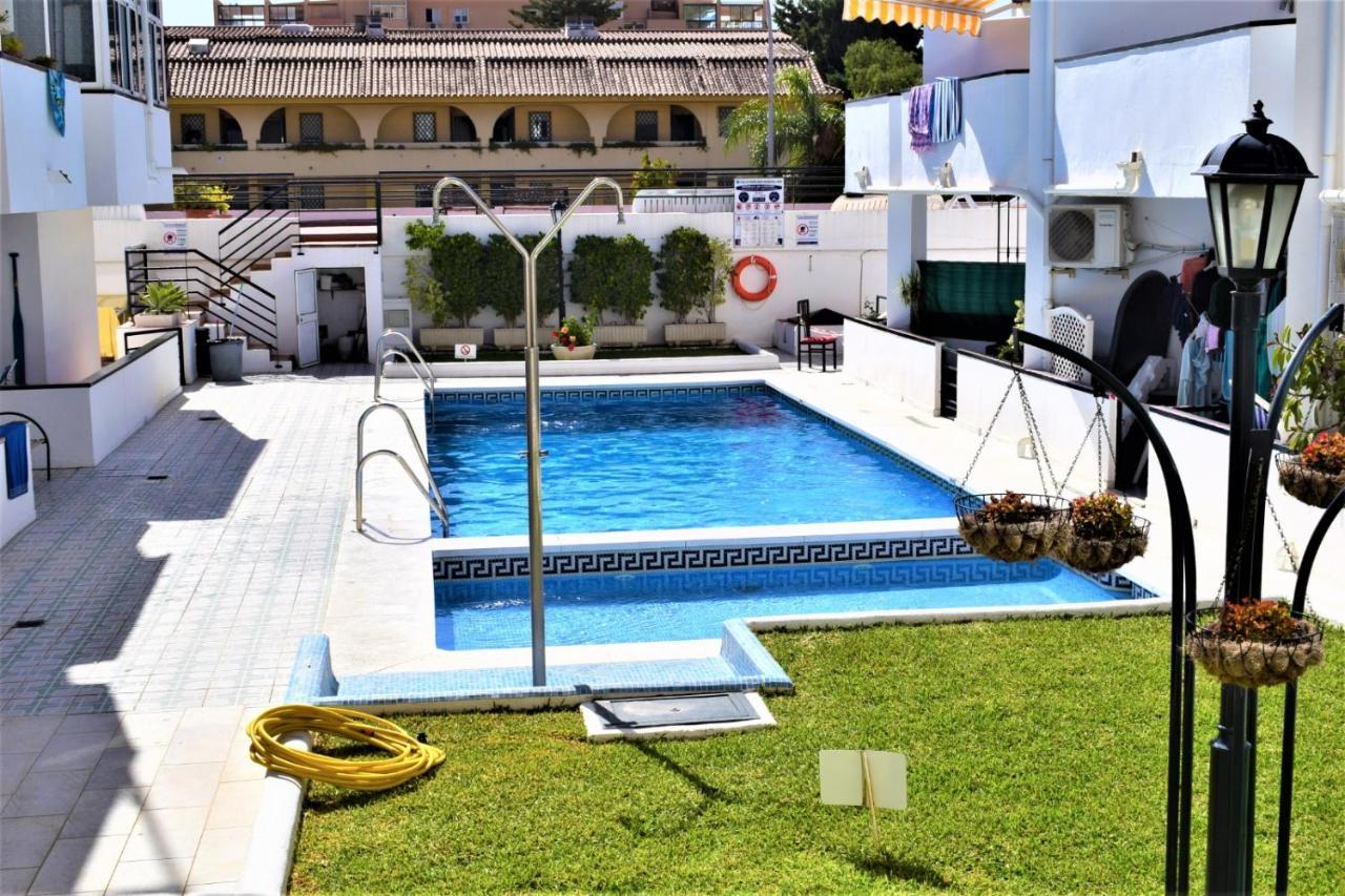Oasis Torremolinos Apartamento Exterior foto